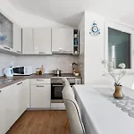 Appartement In With Wifi Vezac