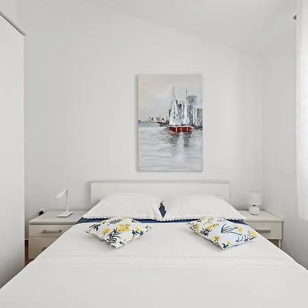 公寓 2 Bedroom Gorgeous In *