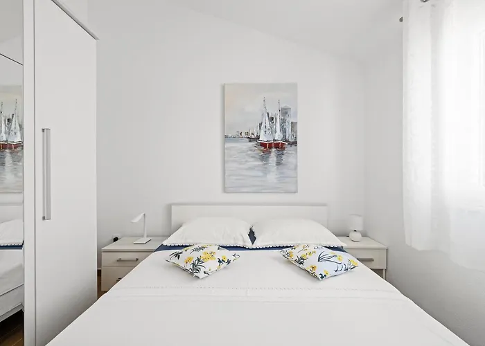 דירה 2 Bedroom Gorgeous In *