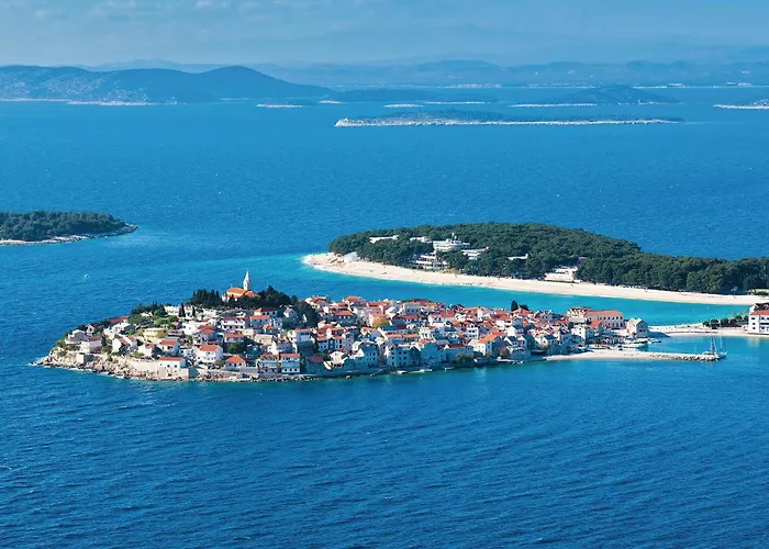 2 Bedroom Gorgeous In דירה Vezac